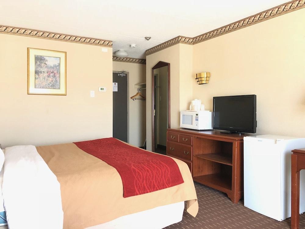 Comfort Inn Meadowvale 미시소거 외부 사진