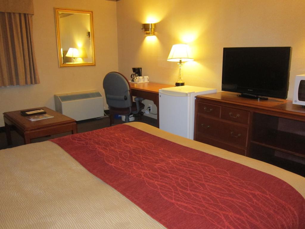 Comfort Inn Meadowvale 미시소거 외부 사진