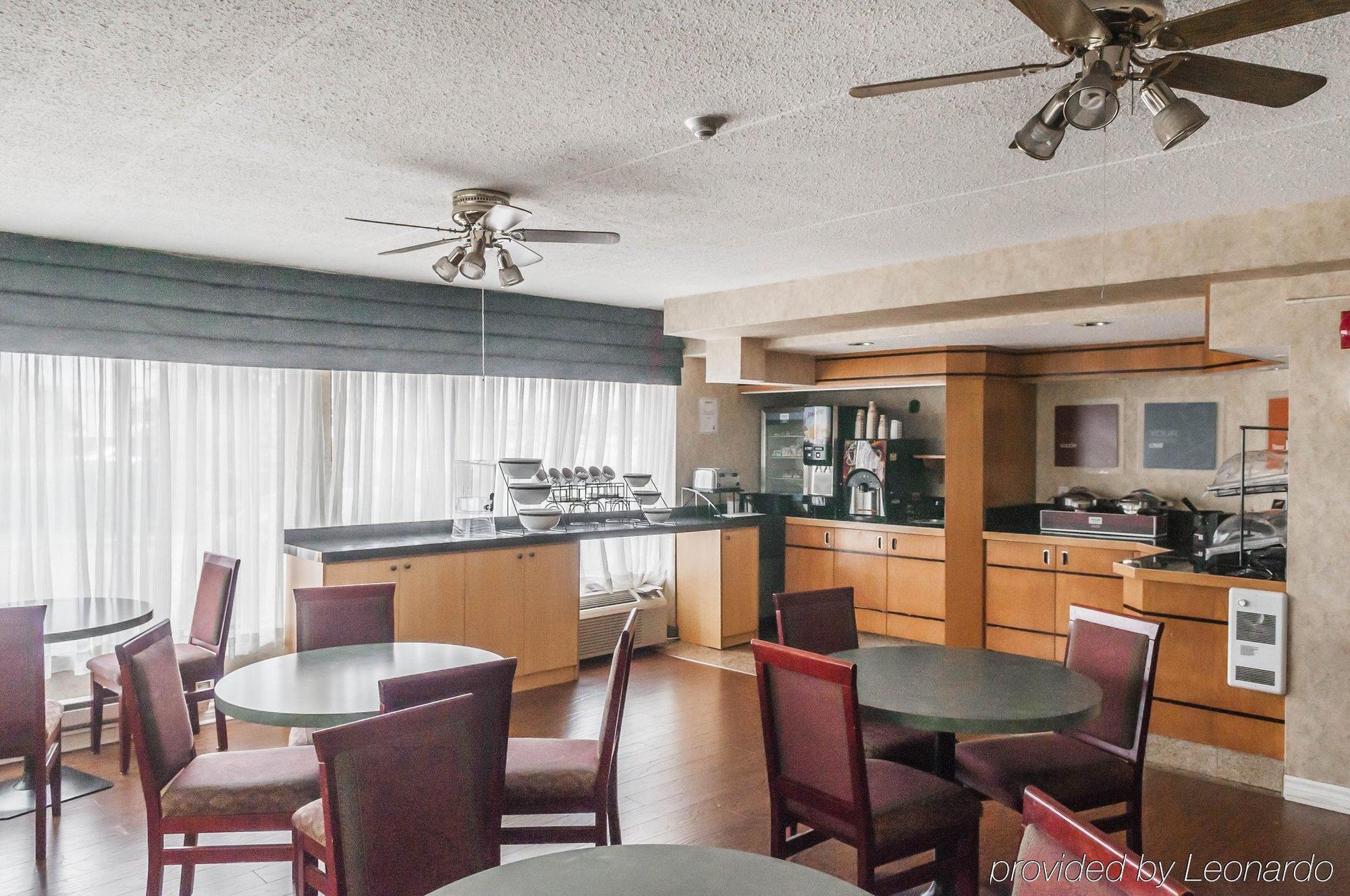 Comfort Inn Meadowvale 미시소거 외부 사진