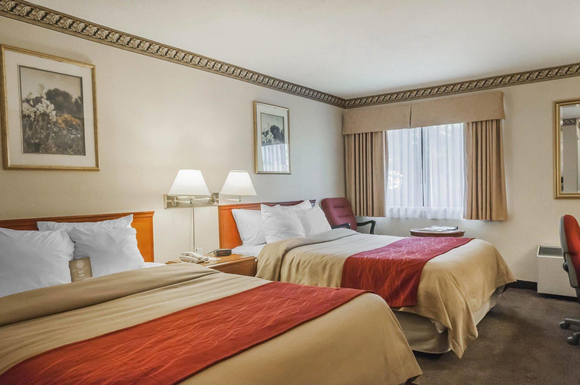 Comfort Inn Meadowvale 미시소거 외부 사진