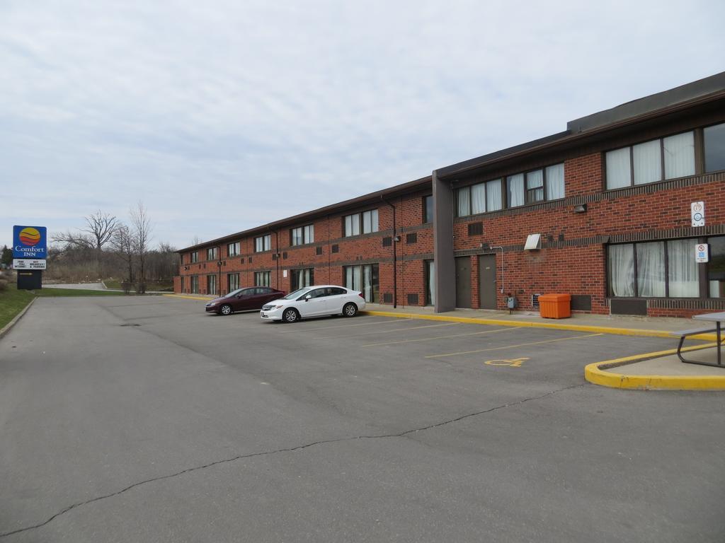 Comfort Inn Meadowvale 미시소거 외부 사진